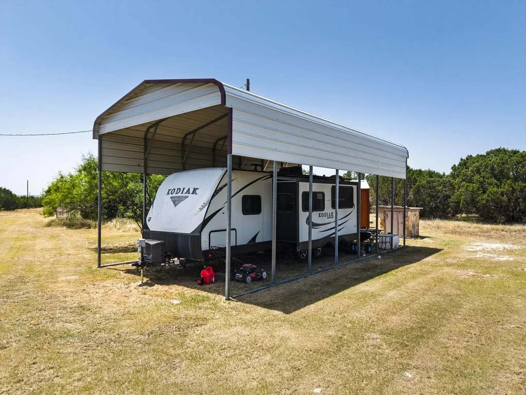 3366 Cr 419 Evant TX 76525