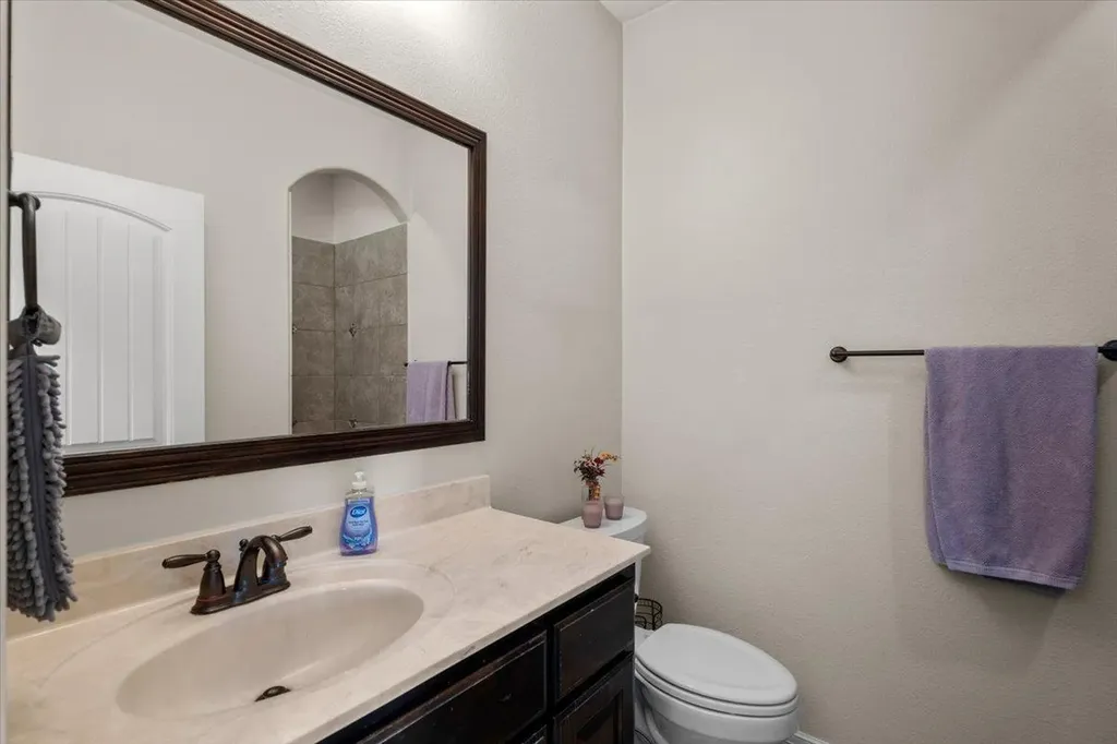 601 Pheasant Meadow Liberty Hill TX 78642