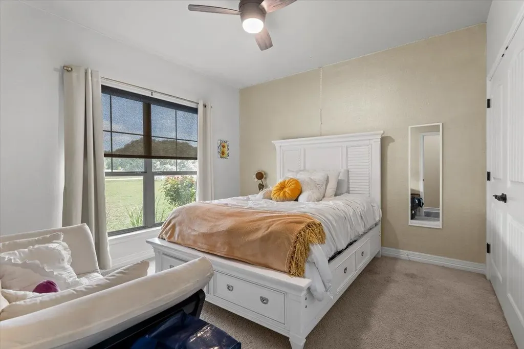 601 Pheasant Meadow Liberty Hill TX 78642