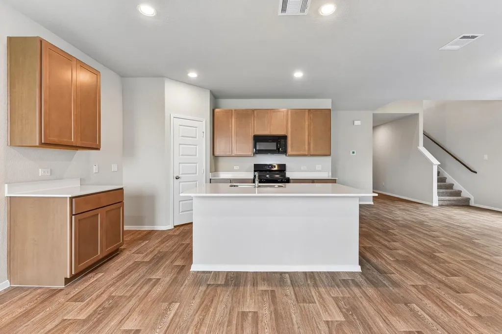 501 Rear Boot Way Liberty Hill TX 78642
