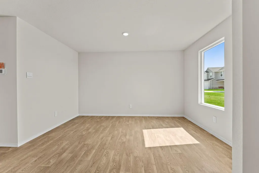 2203 Lionheart Drive Luling TX 78648