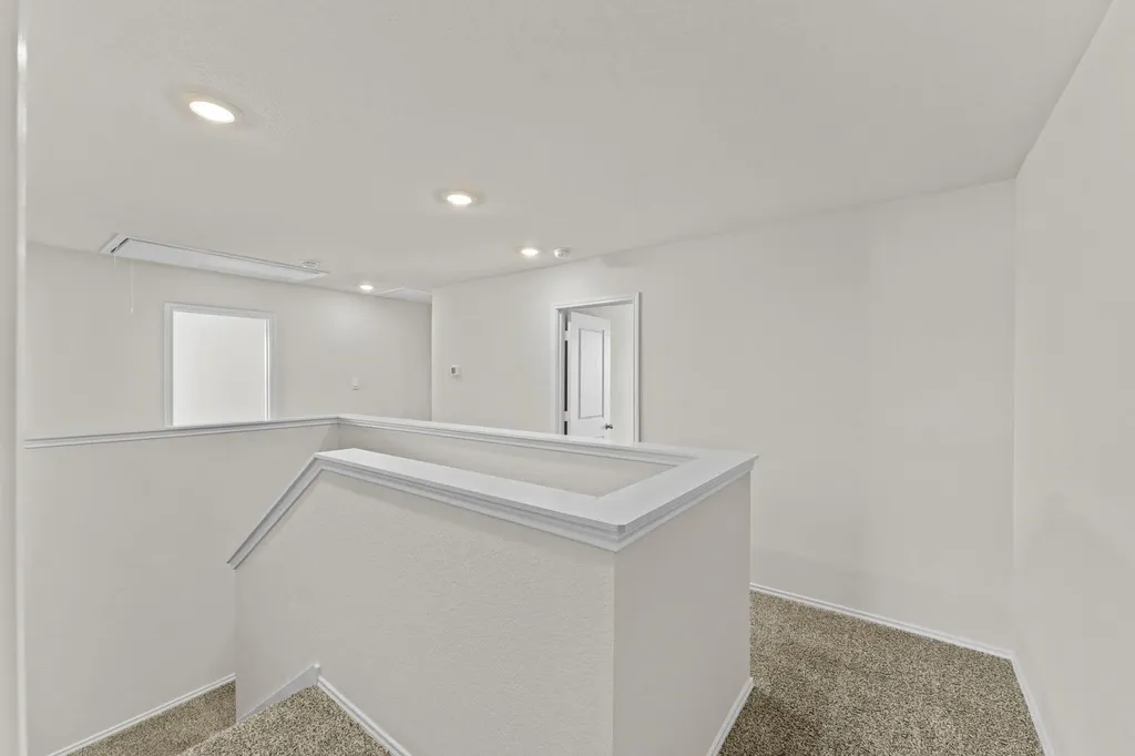 2203 Lionheart Drive Luling TX 78648