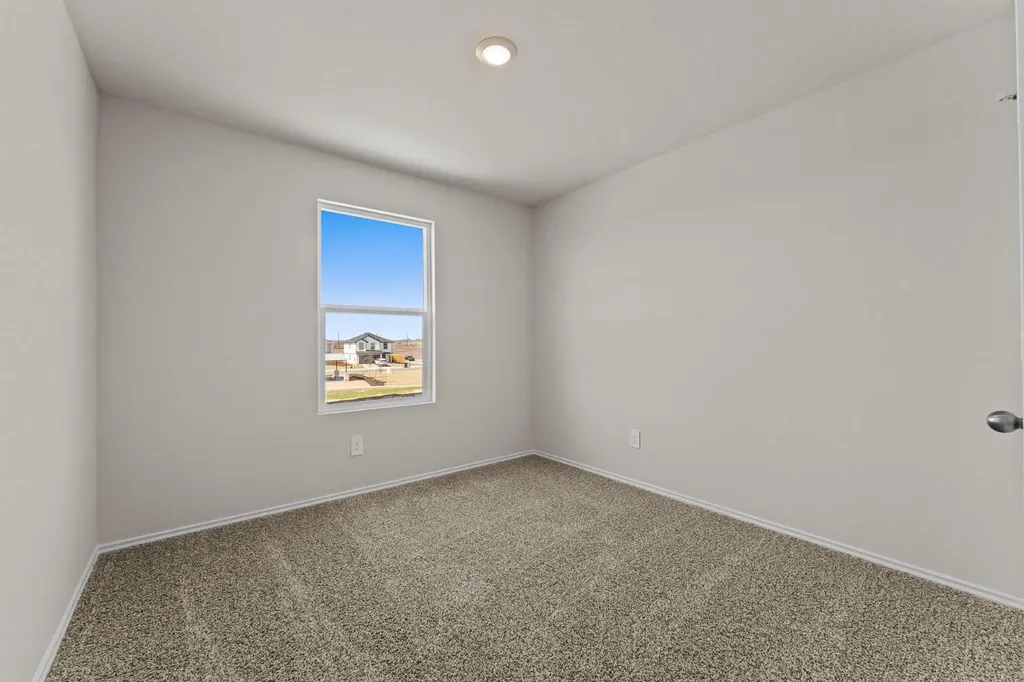 2203 Lionheart Drive Luling TX 78648