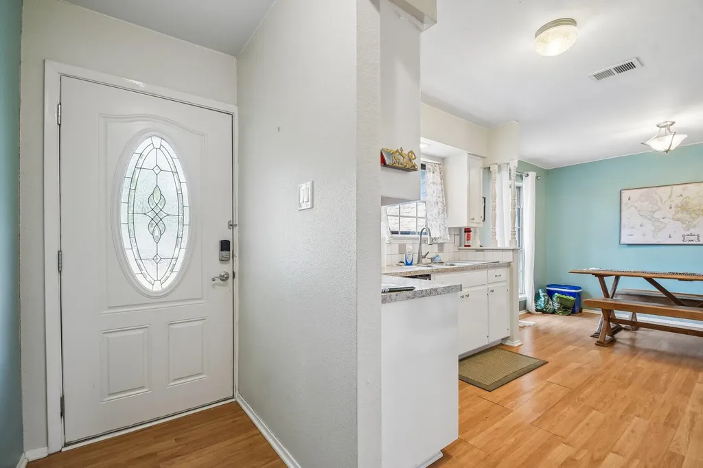 5409 Hunters Glen Austin TX 78745