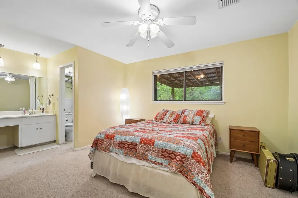 5409 Hunters Glen Austin TX 78745