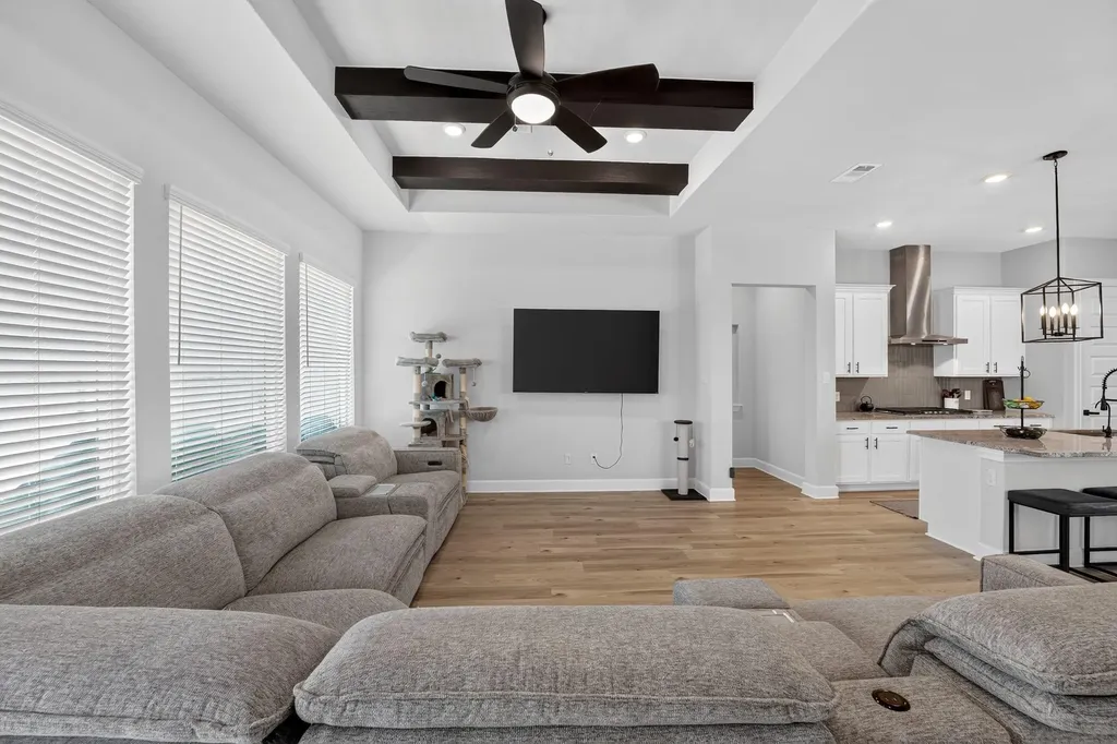 17817 Clairess Lane Manor TX 78653