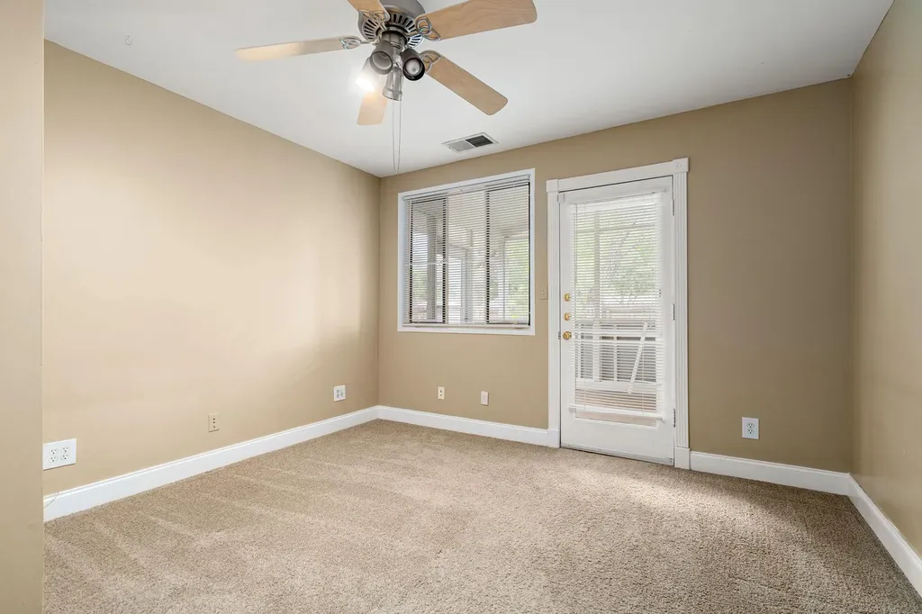 2802 Perry Lane Austin TX 78731