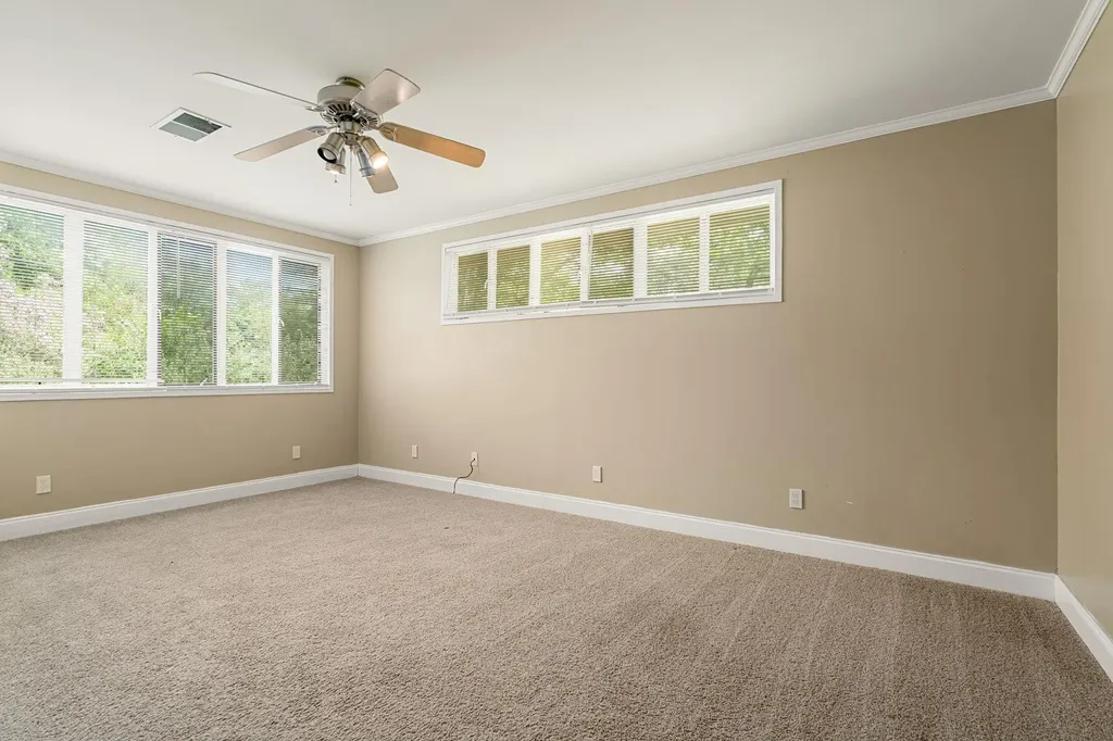 2802 Perry Lane Austin TX 78731