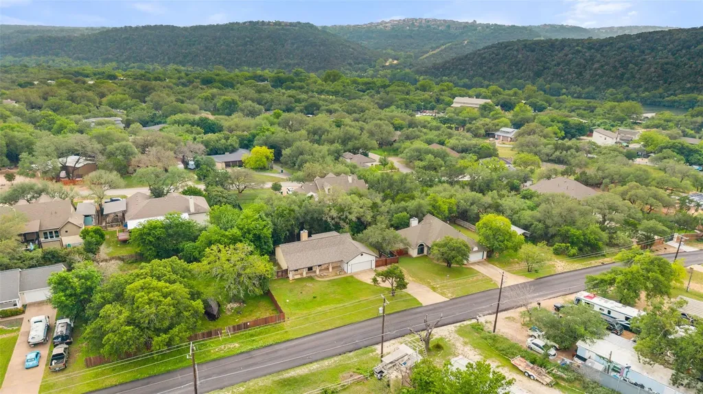 1301 S Quinlan Park Road Austin TX 78732
