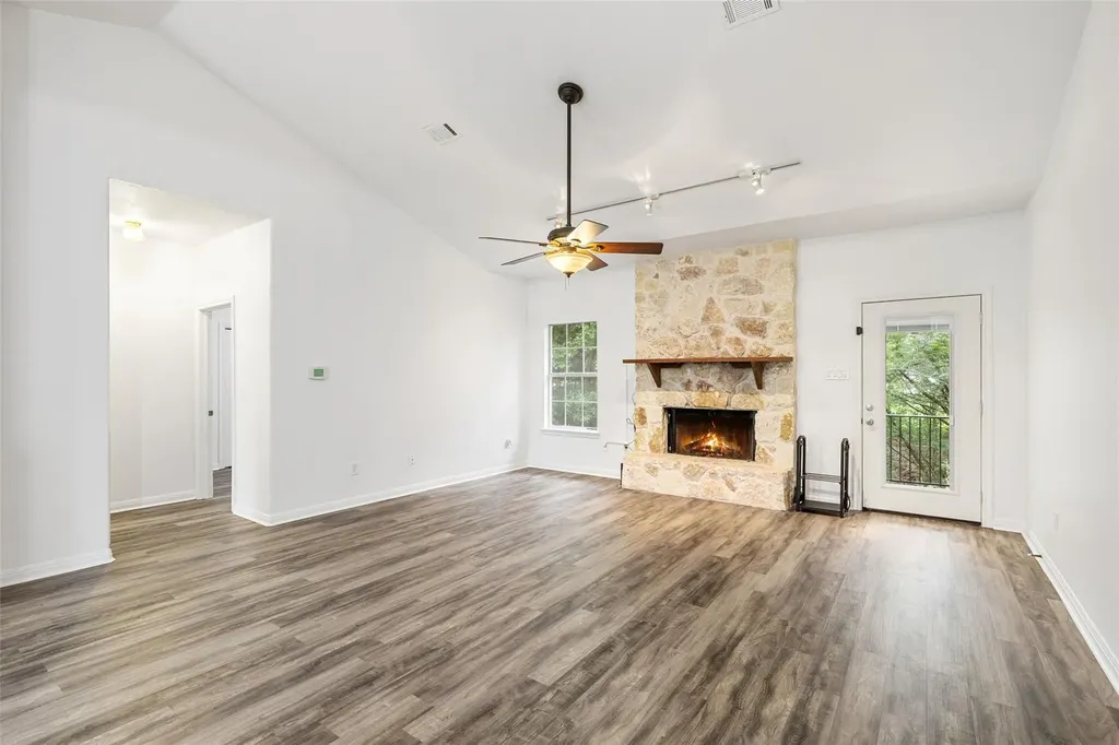 1301 S Quinlan Park Road Austin TX 78732