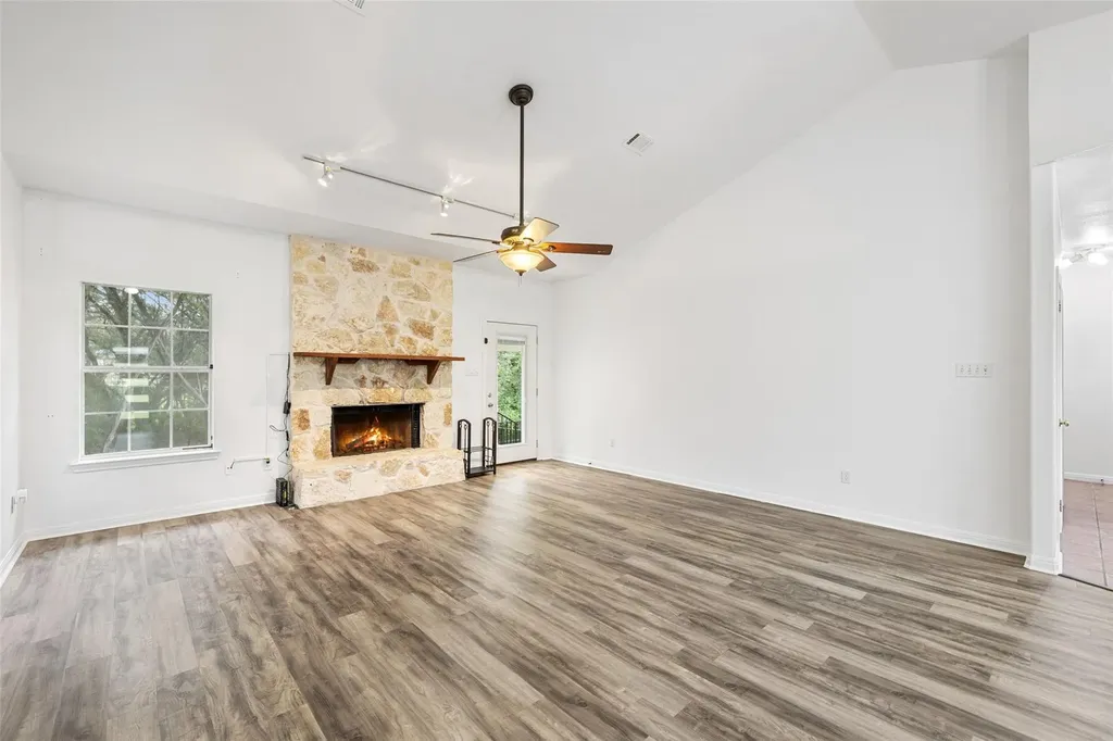 1301 S Quinlan Park Road Austin TX 78732
