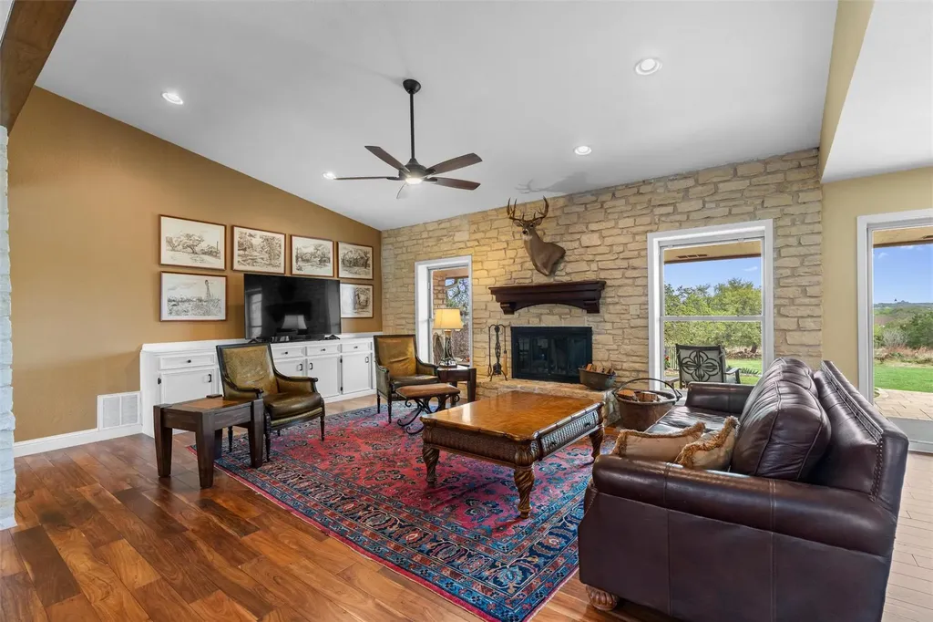 404 Skyline Road Georgetown TX 78628