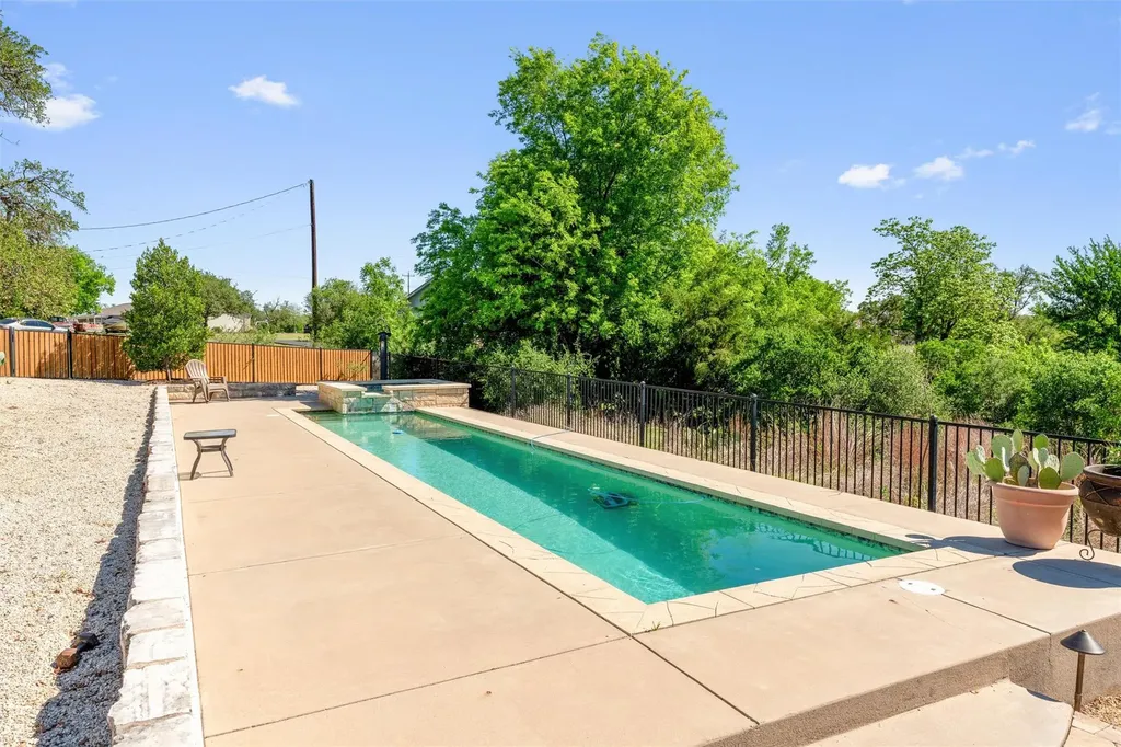 404 Skyline Road Georgetown TX 78628