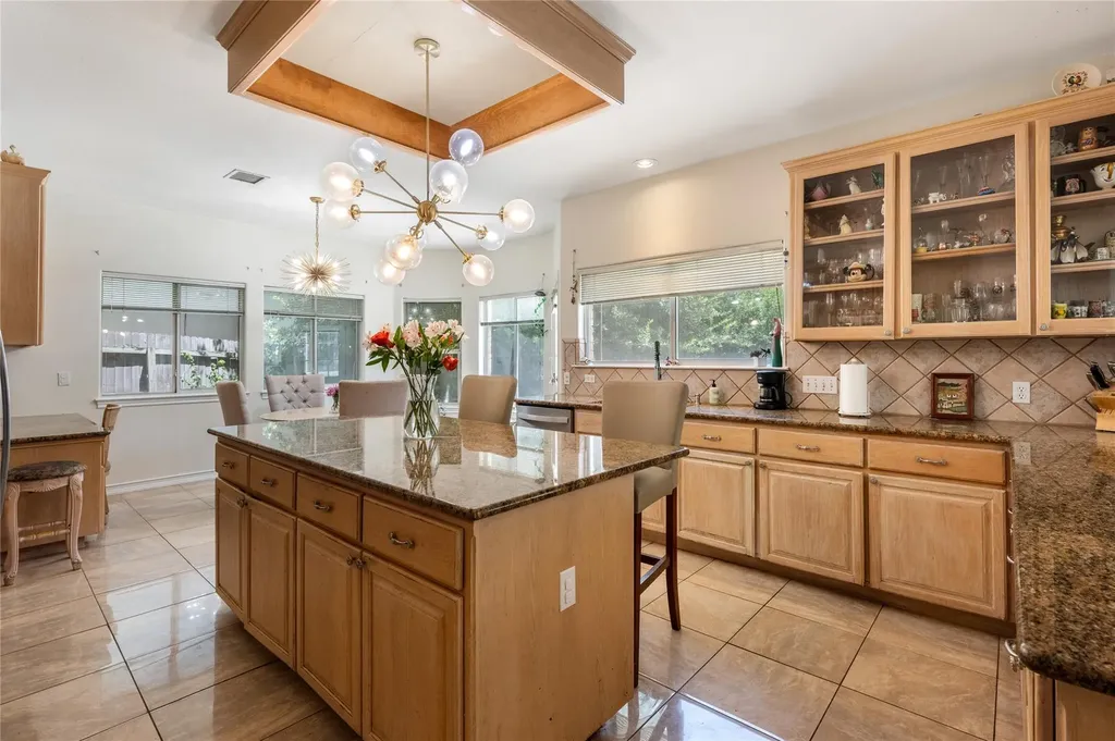 6707 Winnipeg Cove Austin TX 78759