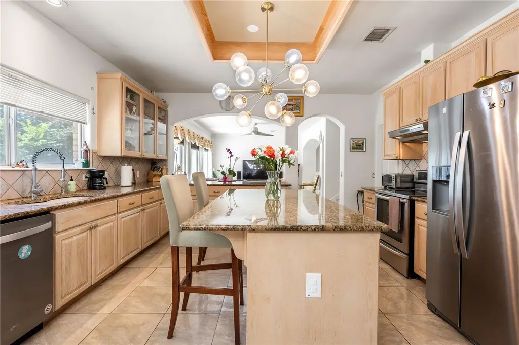 6707 Winnipeg Cove Austin TX 78759