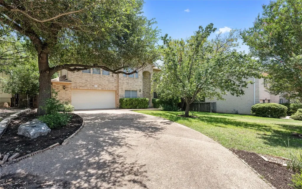 6707 Winnipeg Cove Austin TX 78759