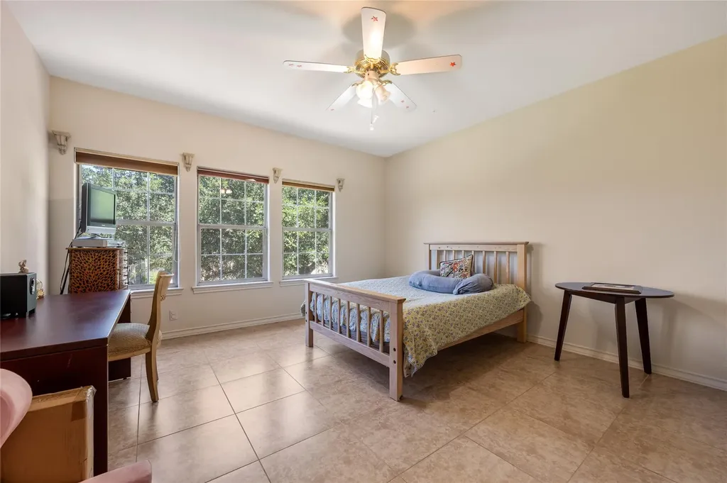 6707 Winnipeg Cove Austin TX 78759
