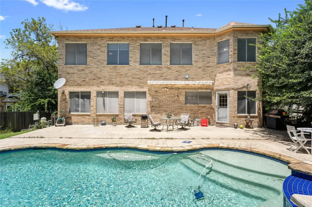6707 Winnipeg Cove Austin TX 78759