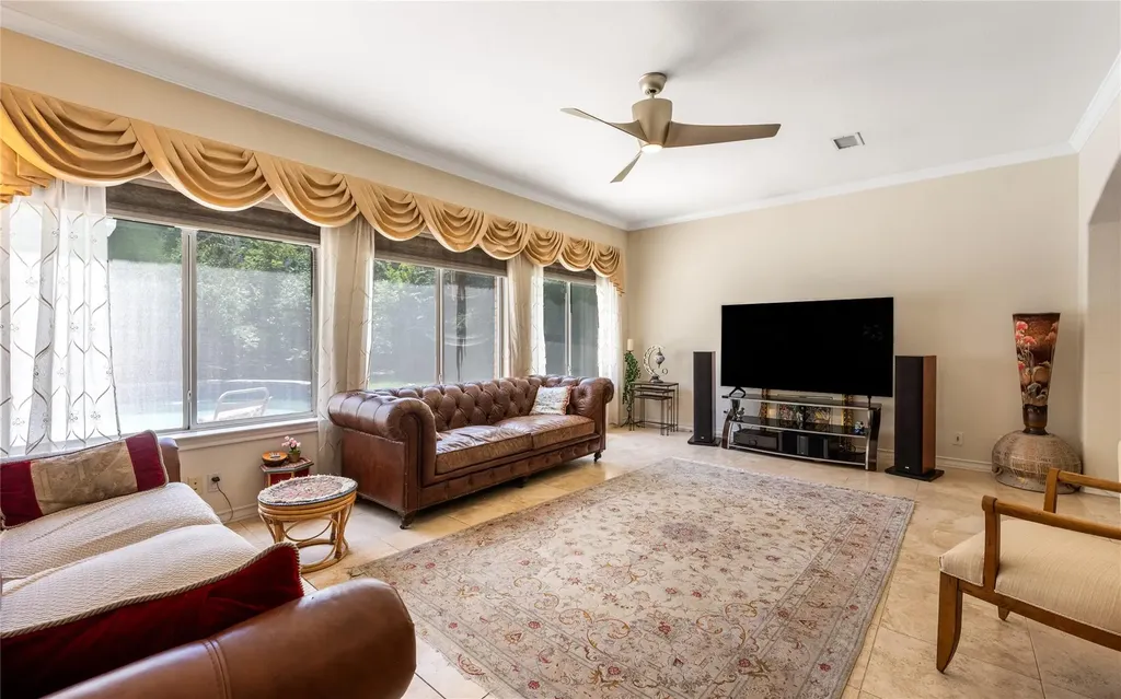6707 Winnipeg Cove Austin TX 78759
