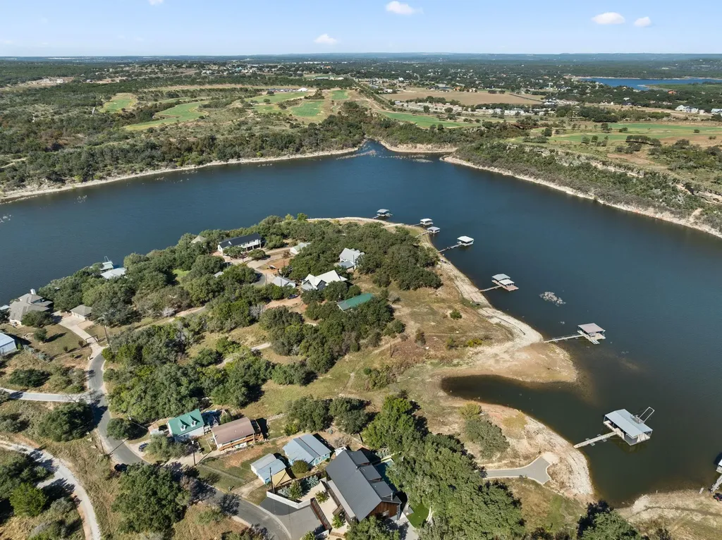 1327 Lake Shore Drive Spicewood TX 78669