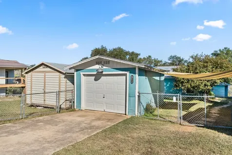 1327 Lake Shore Drive Spicewood TX 78669