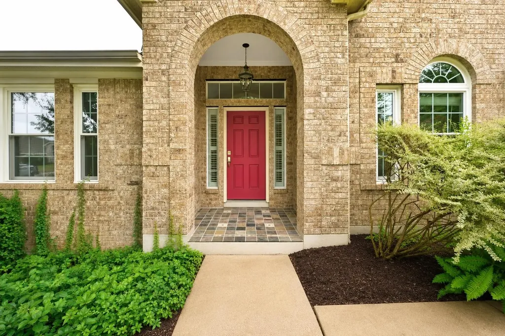 1122 Iron Horse Leander TX 78641