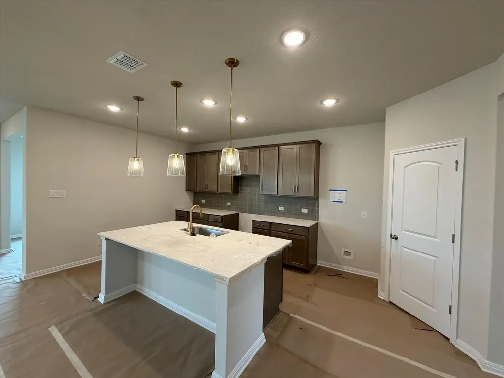 217 Leeland Drive Liberty Hill TX 78642