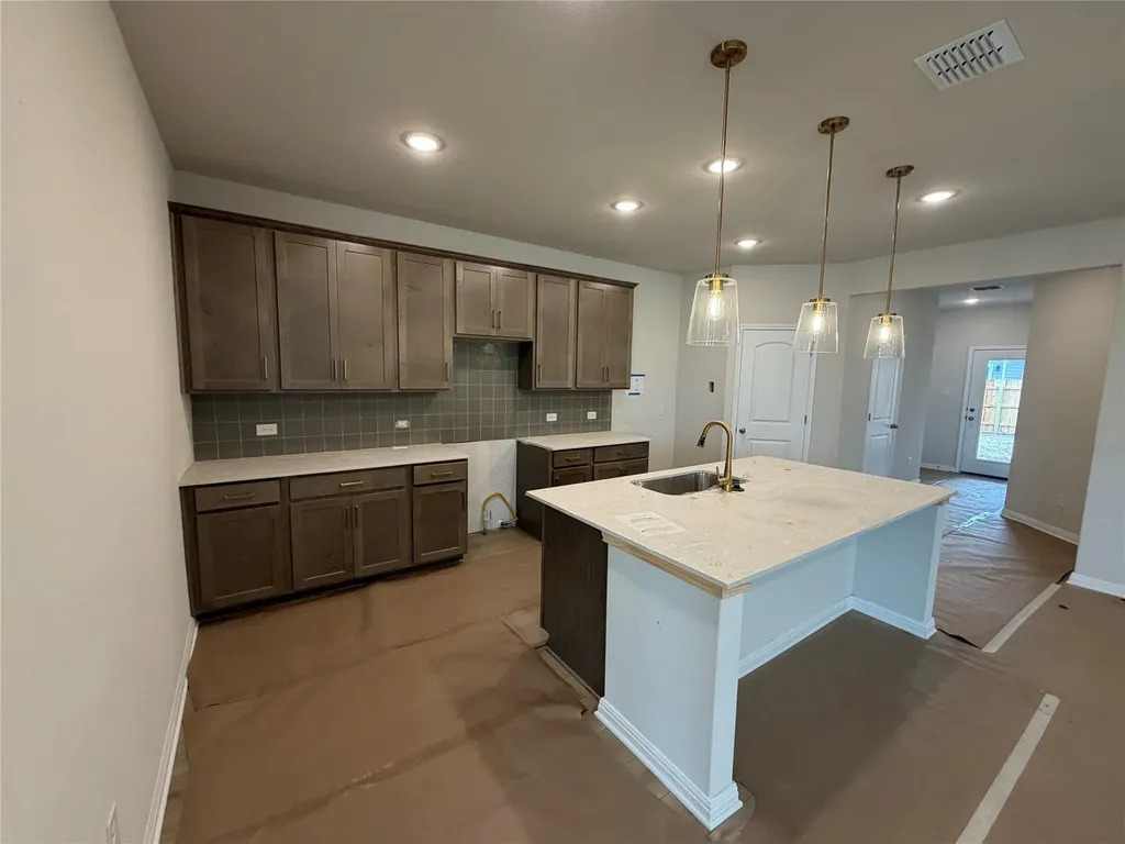 217 Leeland Drive Liberty Hill TX 78642