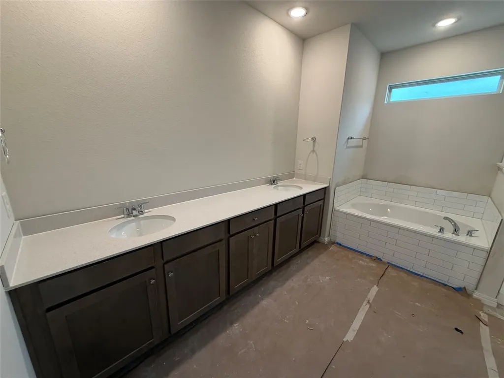 217 Leeland Drive Liberty Hill TX 78642