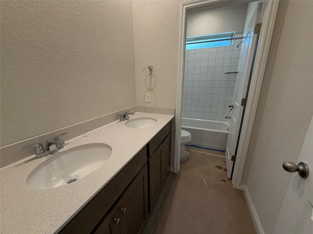 217 Leeland Drive Liberty Hill TX 78642