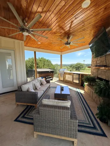2108 Patriot Drive Lago Vista TX 78645