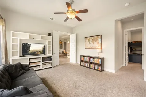 117 Cavalier Cove Hutto TX 78634