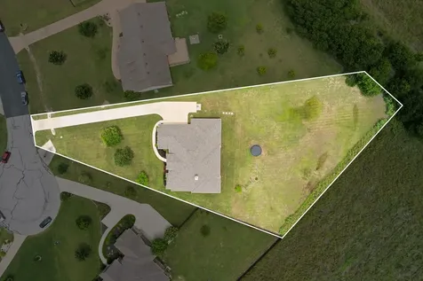117 Cavalier Cove Hutto TX 78634