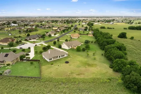 117 Cavalier Cove Hutto TX 78634