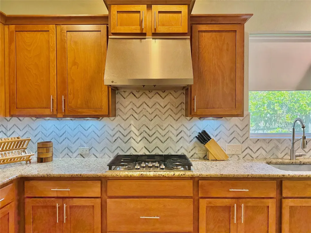 508 Bowery Trail Austin TX 78753