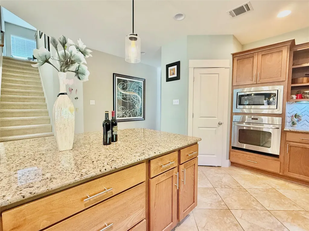 508 Bowery Trail Austin TX 78753