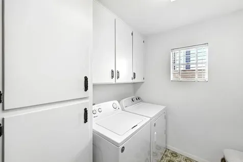 4619 Banister Lane Austin TX 78745