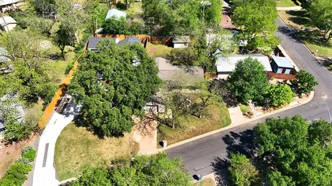 4619 Banister Lane Austin TX 78745