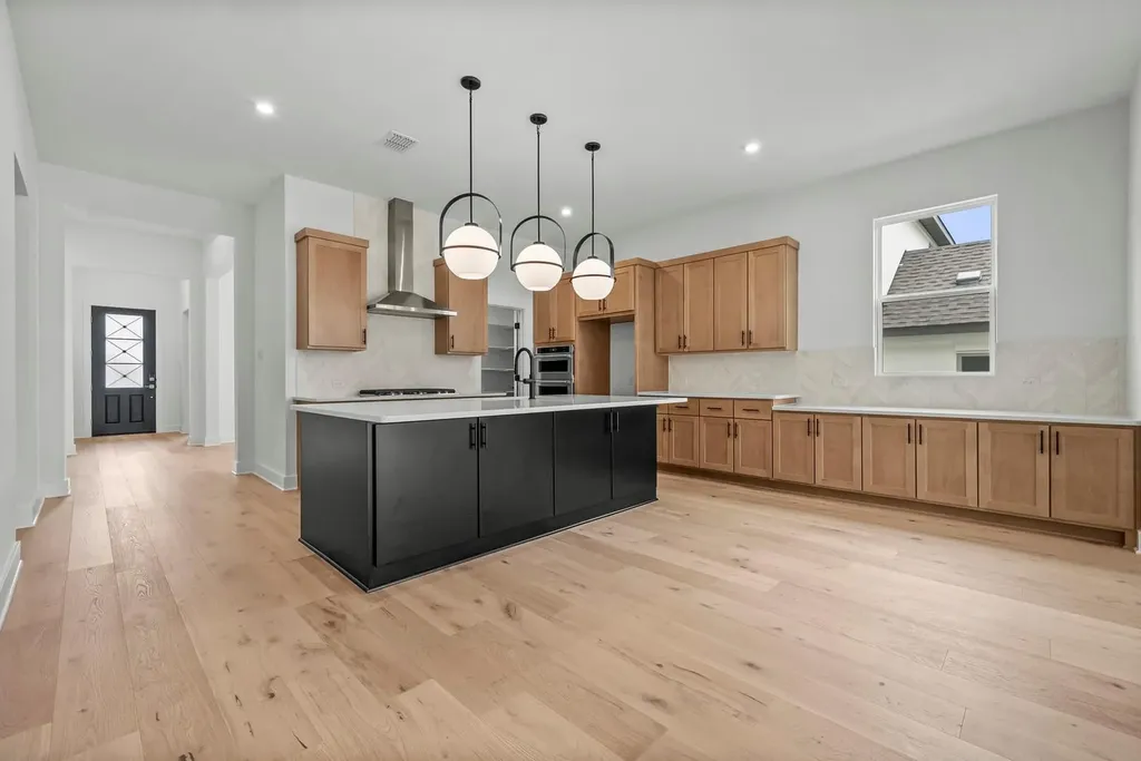 501 Bastia Cove Liberty Hill TX 78642