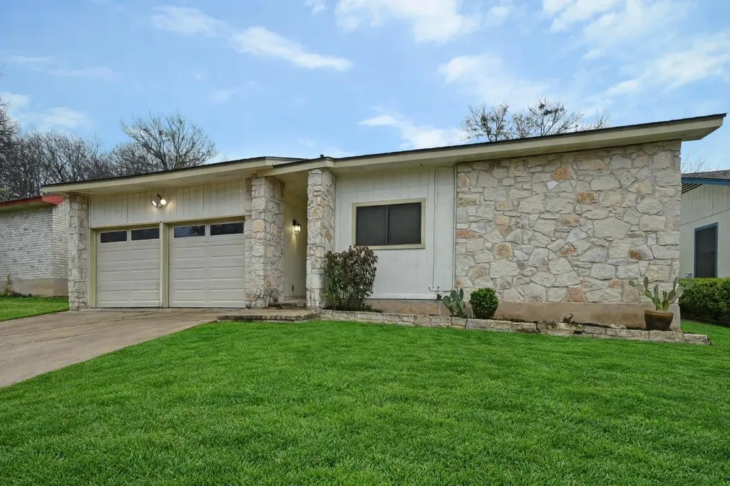4912 Cabob Street Austin TX 78744