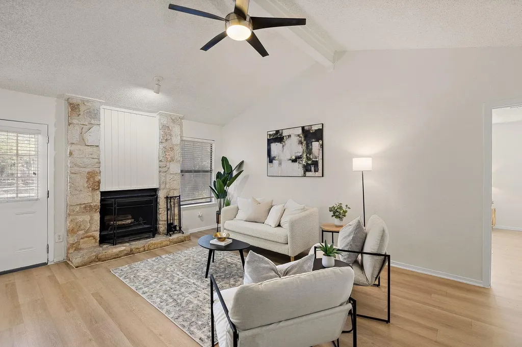 4912 Cabob Street Austin TX 78744