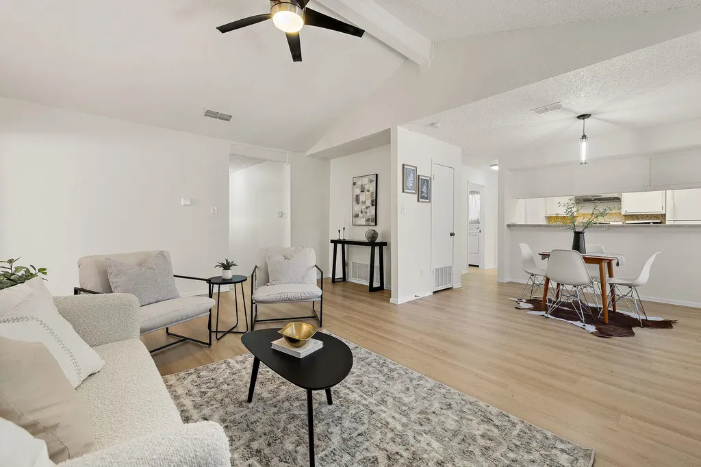 4912 Cabob Street Austin TX 78744
