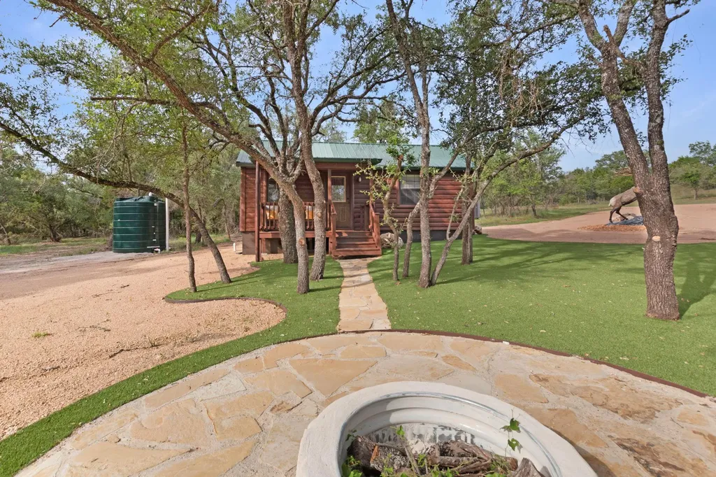 12200 Private Road 3641 Kempner TX 76539