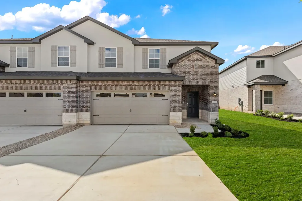 15113 - B Afleet Alex Street Manor TX 78653