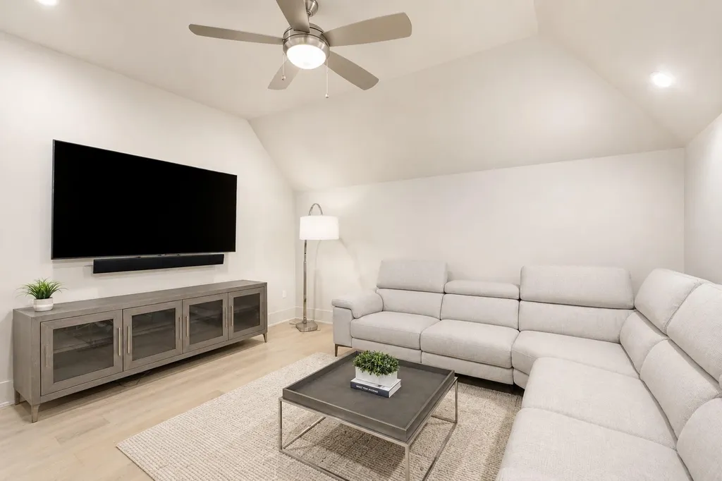 3210 Lacevine Lane Austin TX 78735