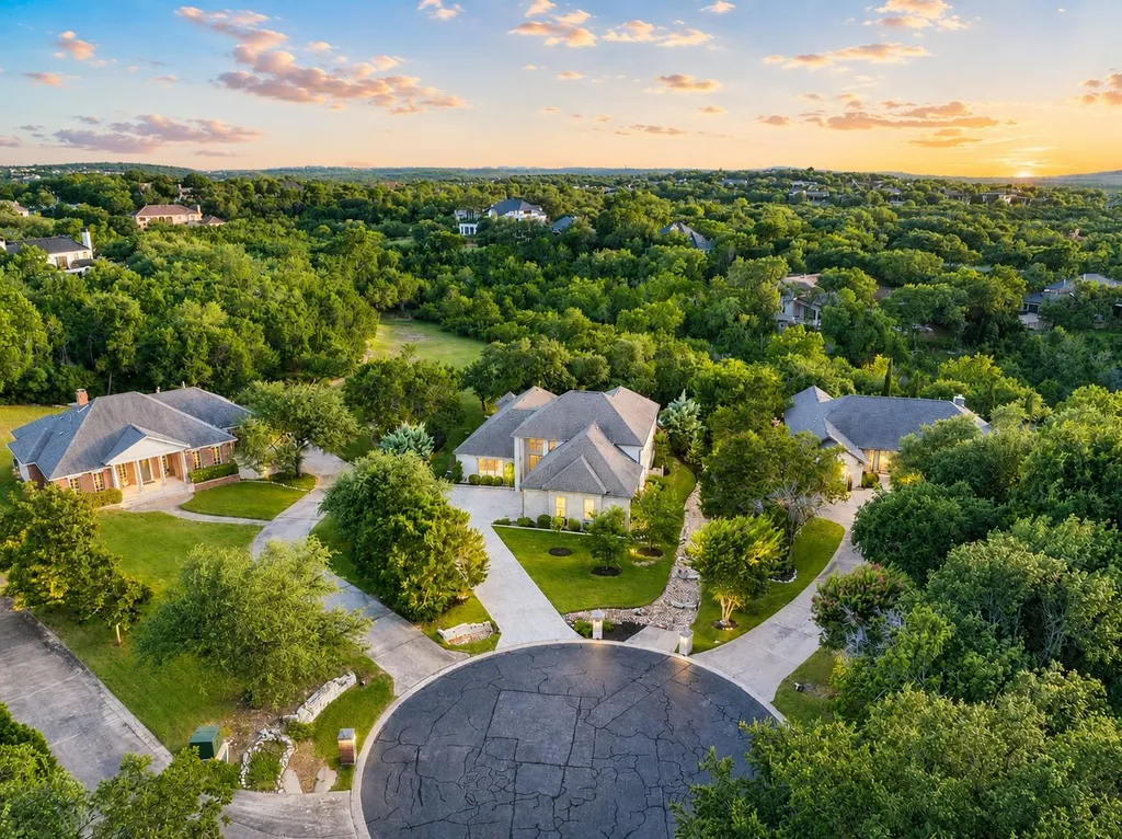 3210 Lacevine Lane Austin TX 78735