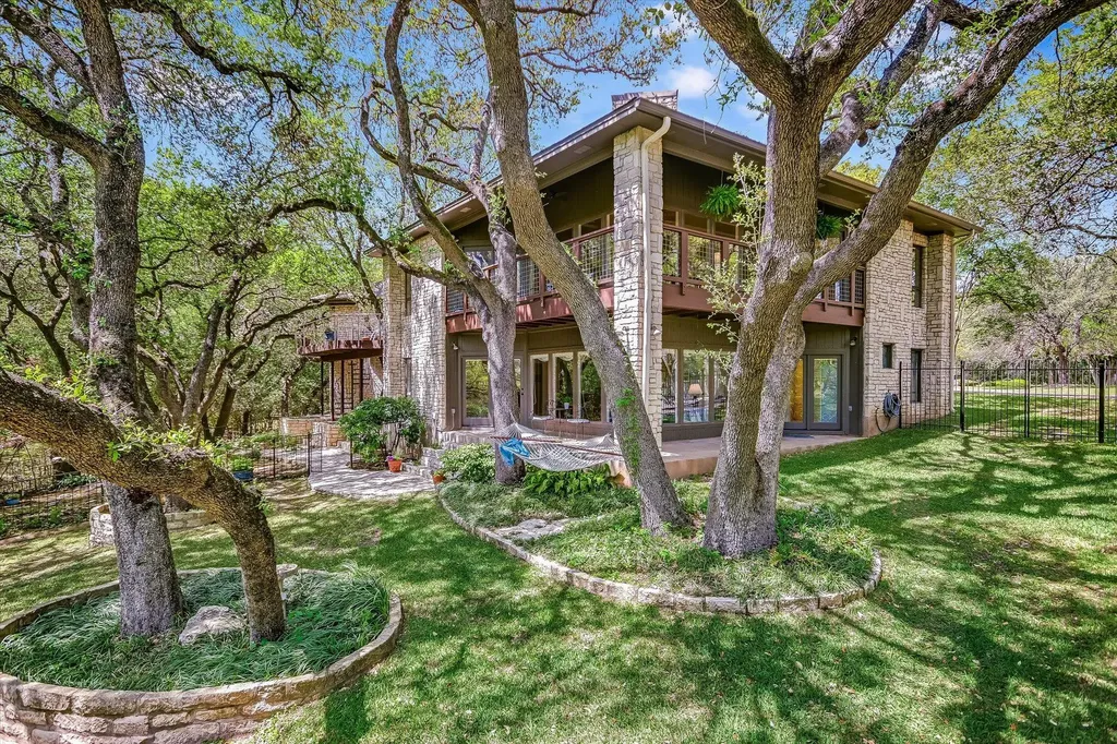 3901 Prentice Lane Austin TX 78746