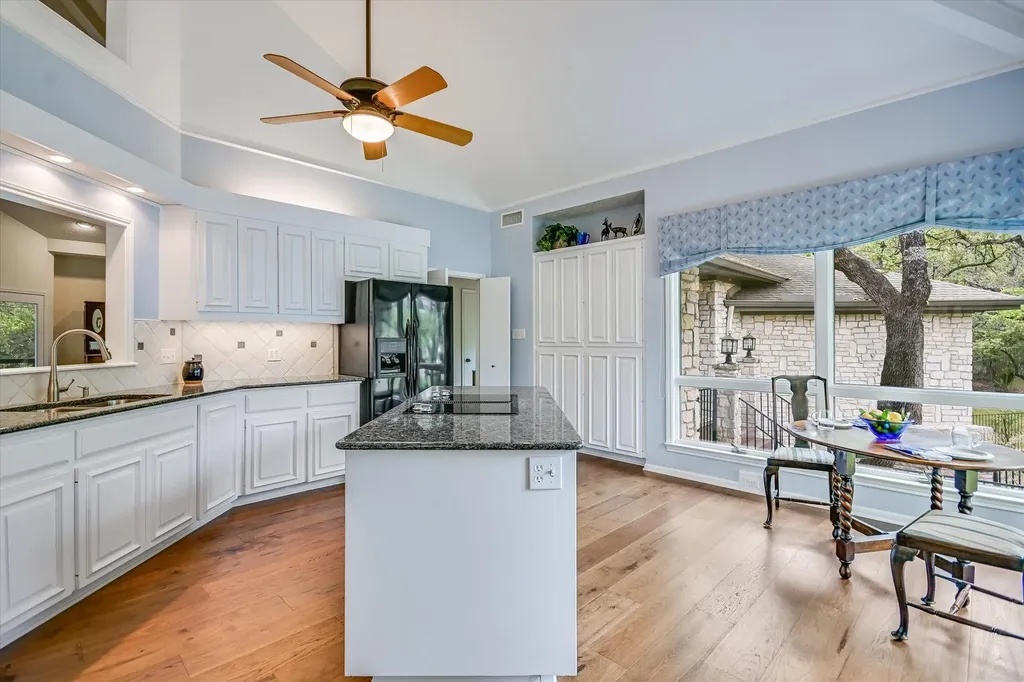 3901 Prentice Lane Austin TX 78746