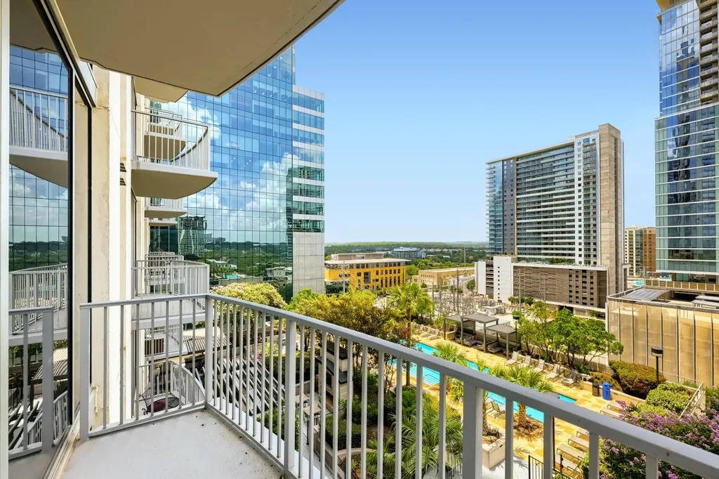 360 Nueces Street Austin TX 78701