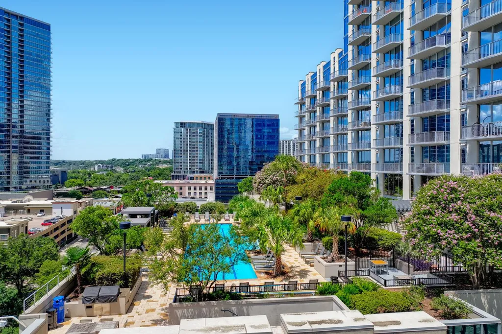 360 Nueces Street Austin TX 78701